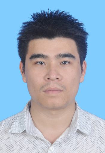 李伟强
